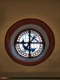 Kirchenfenster Anker in Trinitatis